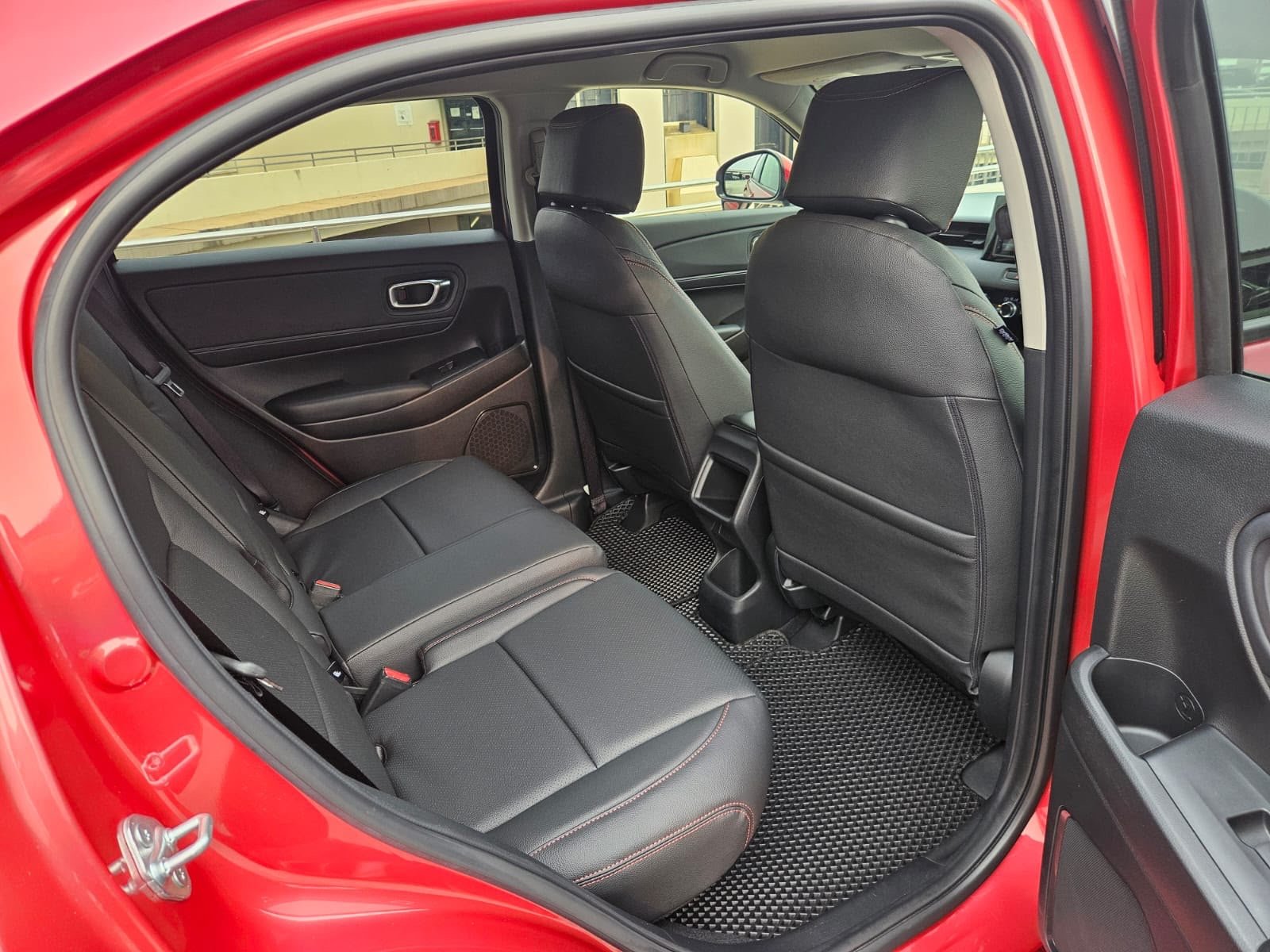 Honda Vezel 1.5 G photo 8